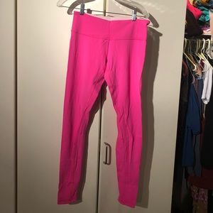 Lululemon Reversible Hot/Light Pink Wunder Unders